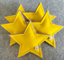 Lade das Bild in den Galerie-Viewer, Grabbeigabe - Trosttäschchen Stern