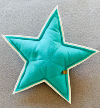 Lade das Bild in den Galerie-Viewer, Trauergeschenk - Troststern für Sternenkinder